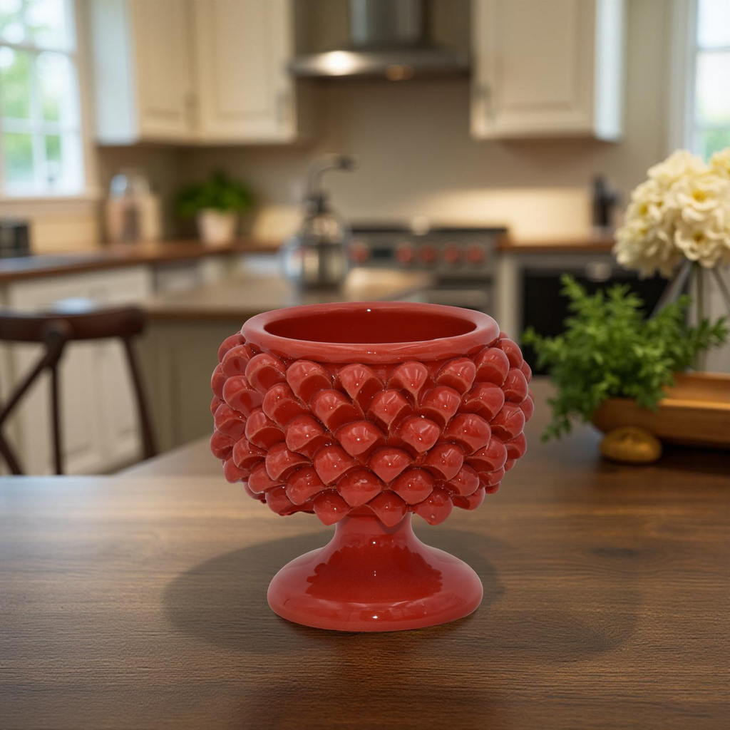 Vaso mezza pigna rosso fuoco in ceramica di Caltagirone