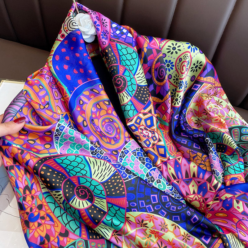 Modisches, langes Strandtuch für Damen mit Blumenmuster