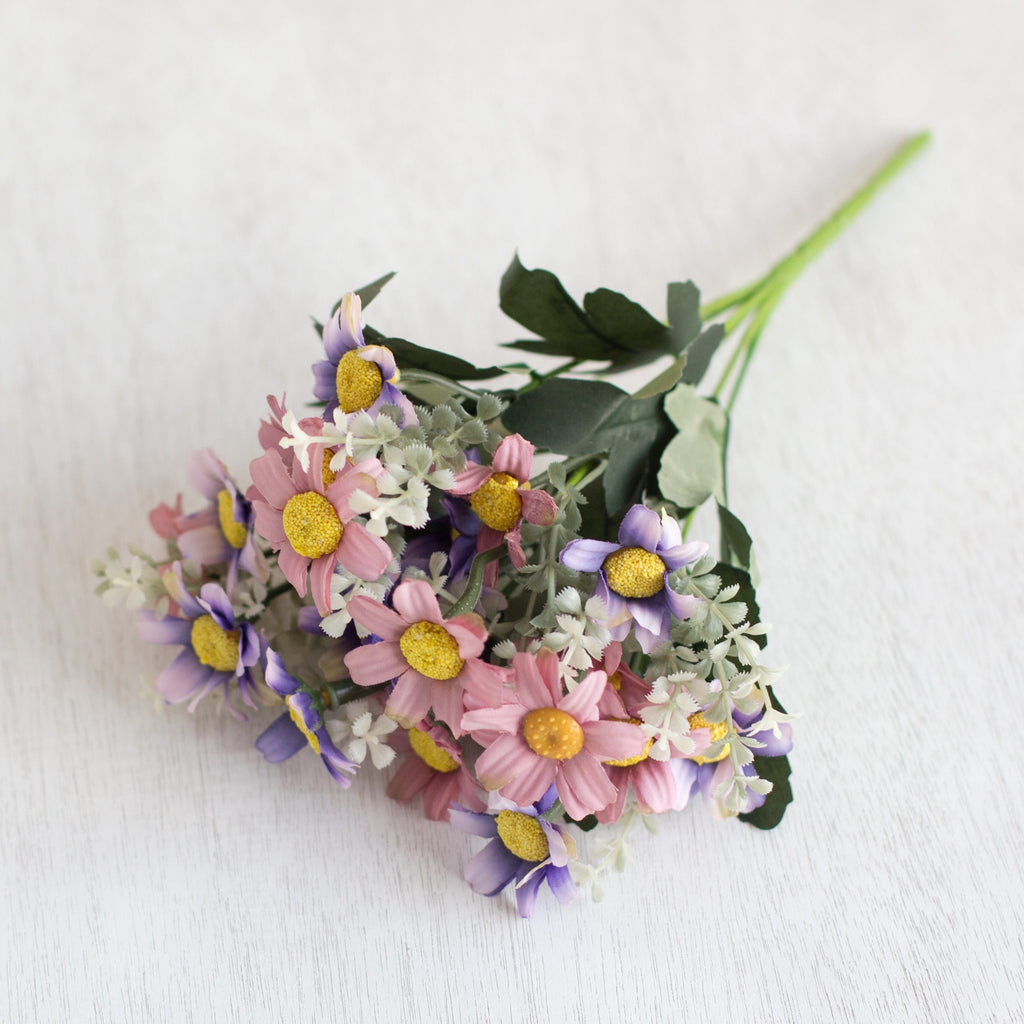 Decoraciones, flores artificiales, adornos