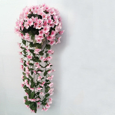 Bellissime orchidee pendenti, fiori di seta