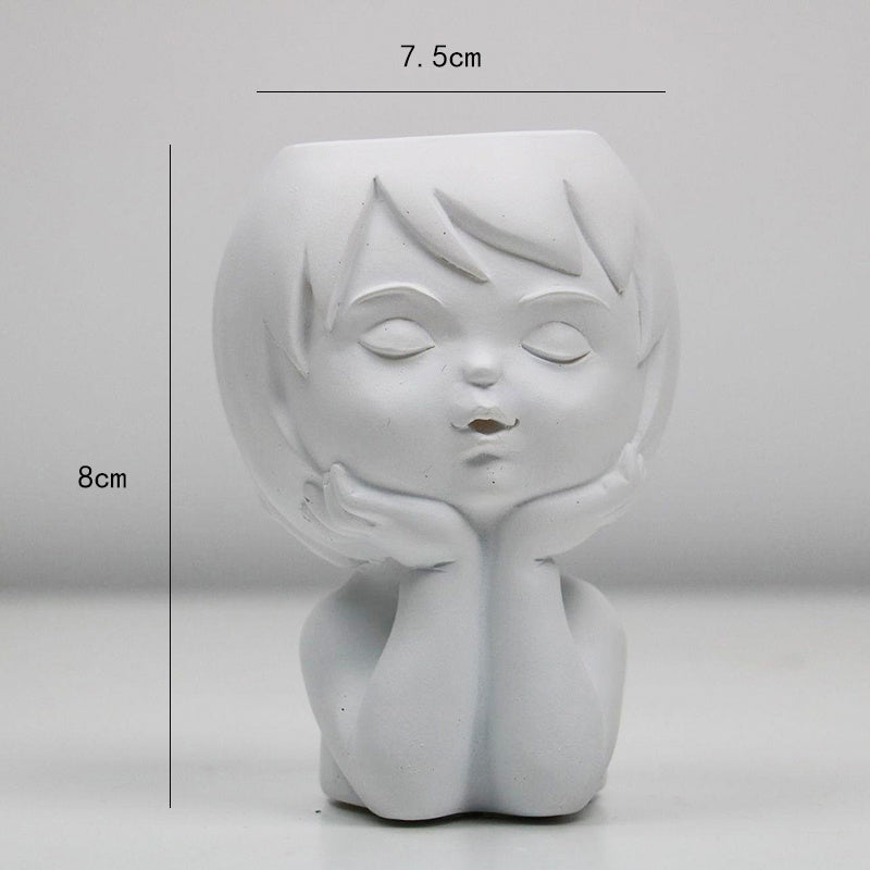 Lady Flowerpot in einem einfach schönen