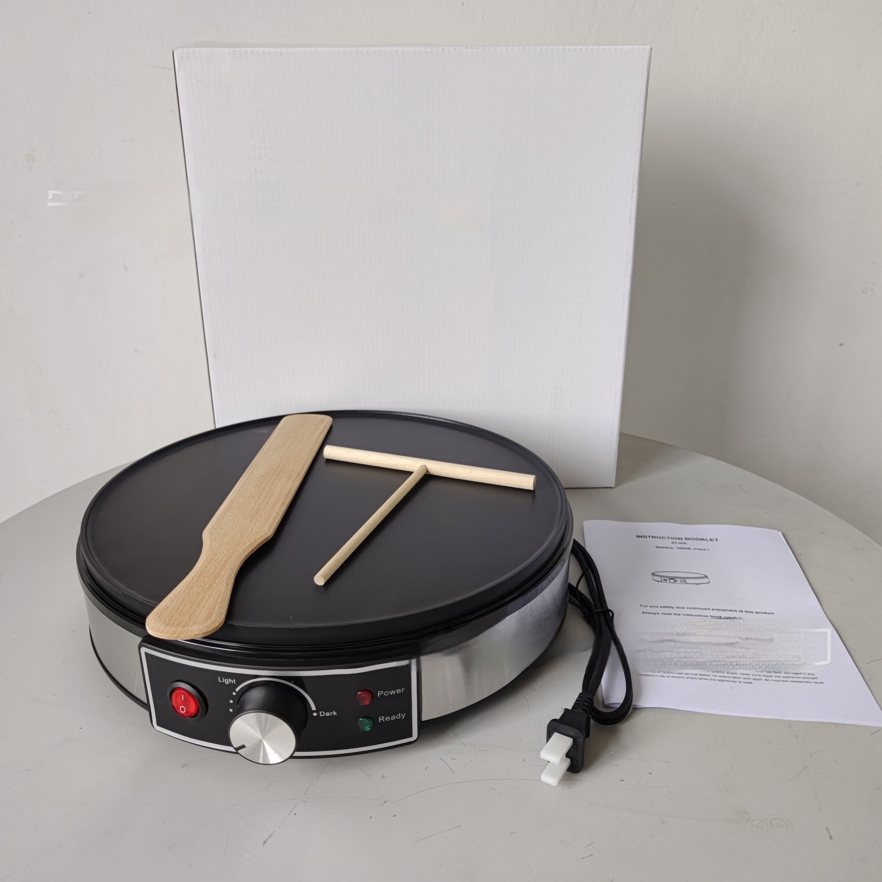 Electric hot plate baking pan with adjustable temperature control, Ideal for candle wax melting.