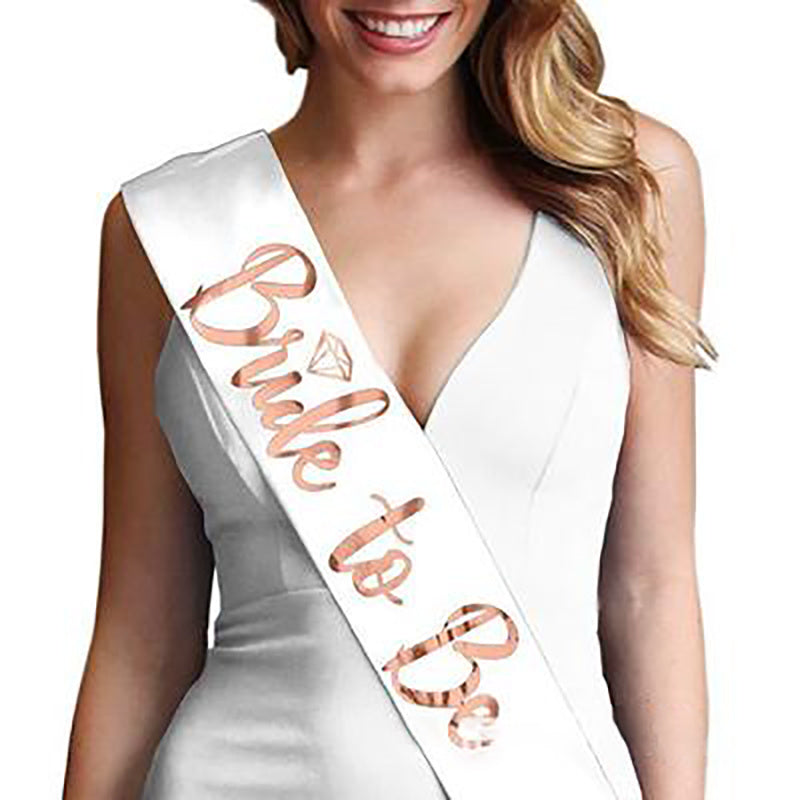 Velo da sposa per l'addio al nubilato della sposa.