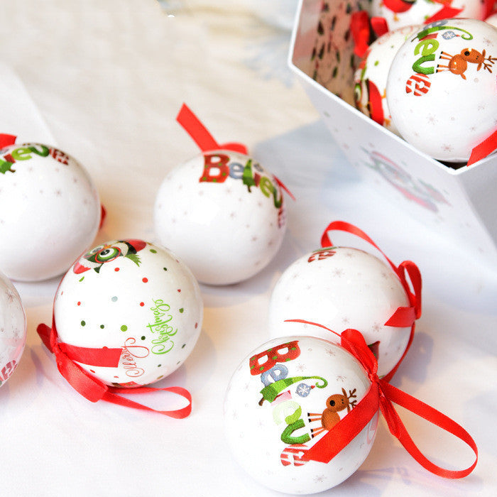 Palline di Natale in scatola decorata con stampa.
