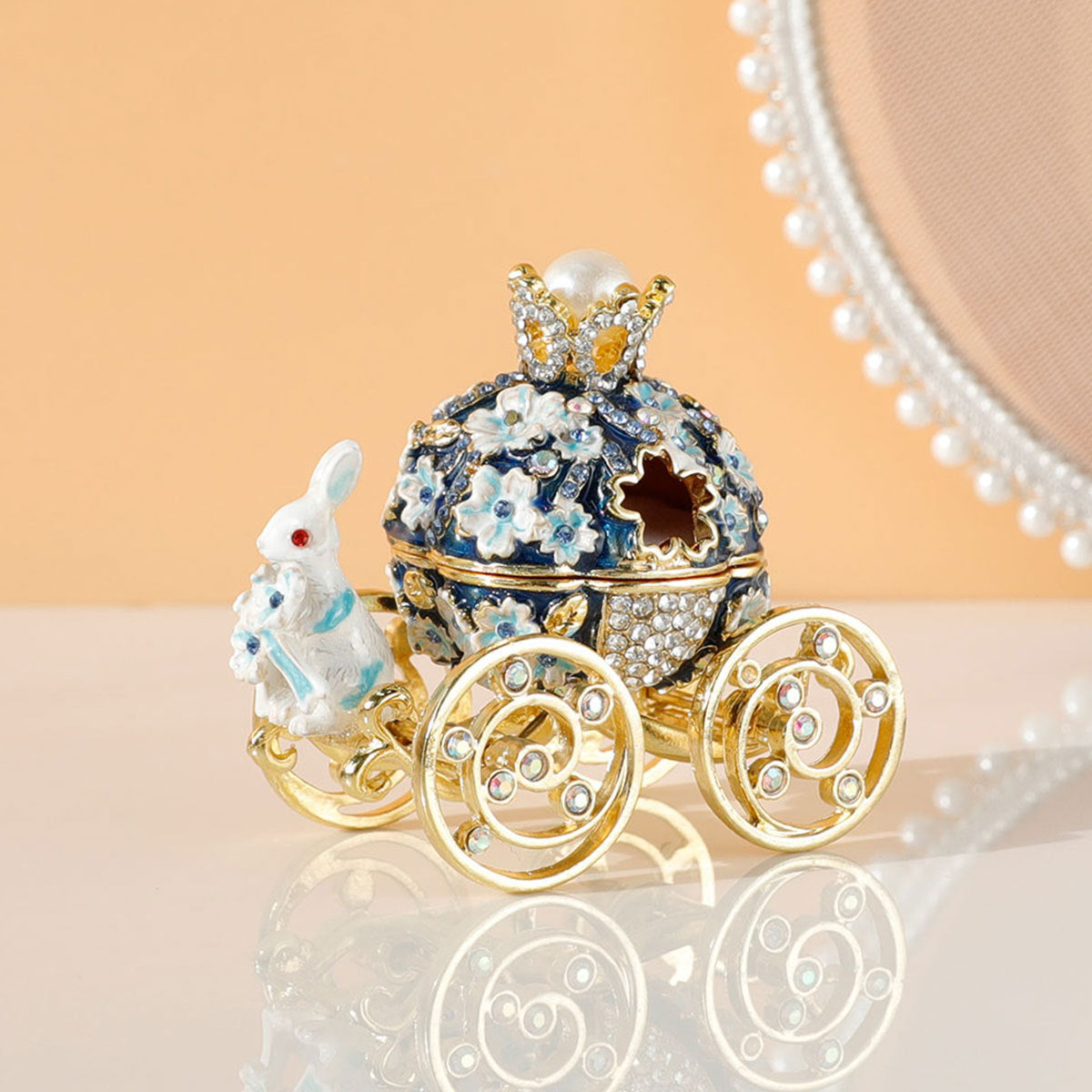 Scatola portaoggetti creativa con ornamento a forma di carrozza della principessa, ciliegia e coniglietto