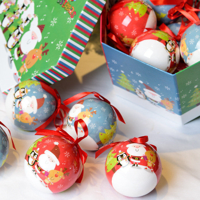 Palline di Natale in scatola decorata con stampa.