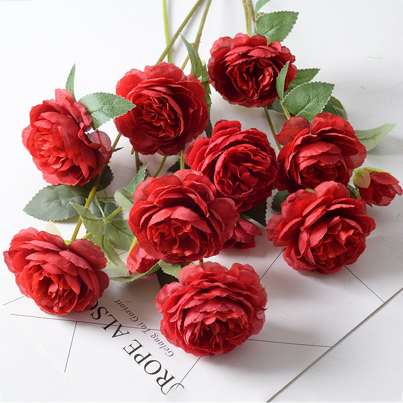 Decoración de flores de peonía de seda