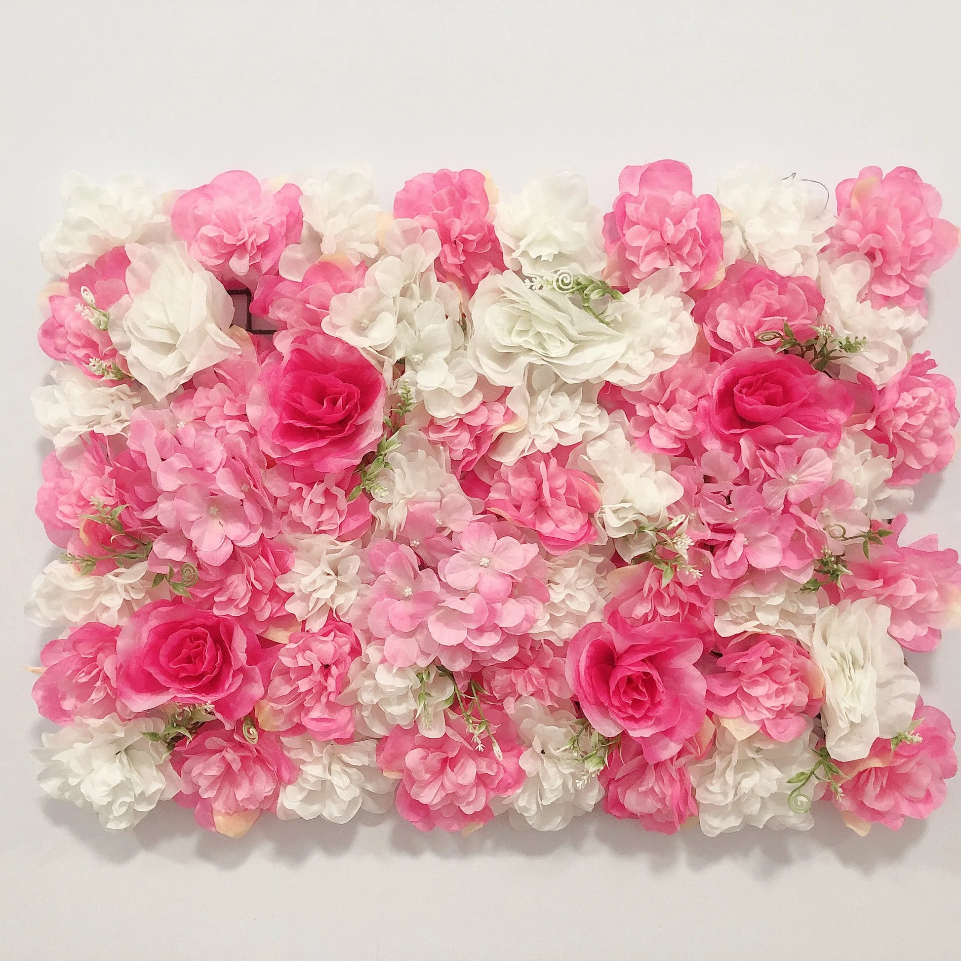Decoración de fondo de pared con flores artificiales de rosas de seda rosa