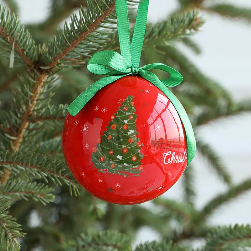 Ciondolo decorativo con palline di Natale per l'albero di Natale festivo.