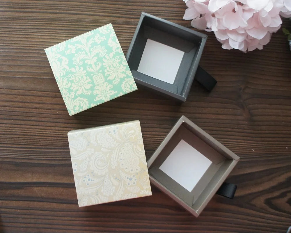 Elegante confezione regalo con motivo floreale blu e giallo, 3 misure, 10 pezzi