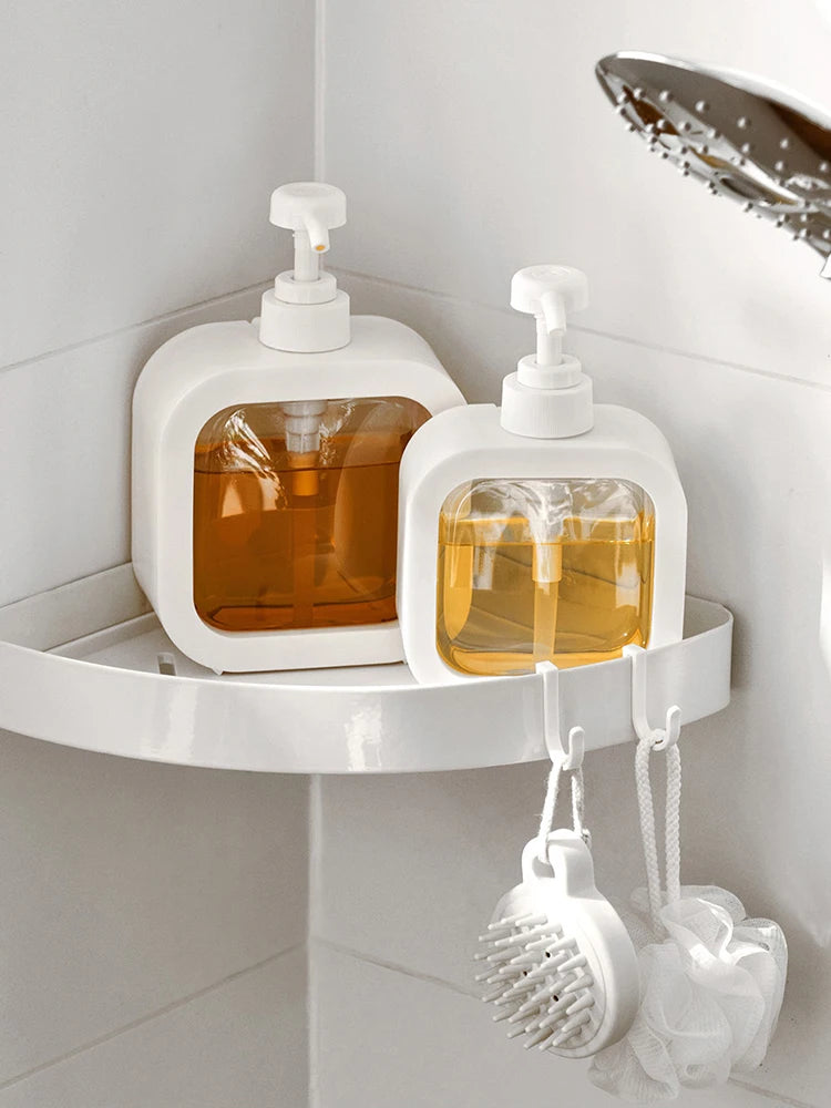 Large-capacity soap dispenser bottle transparent.