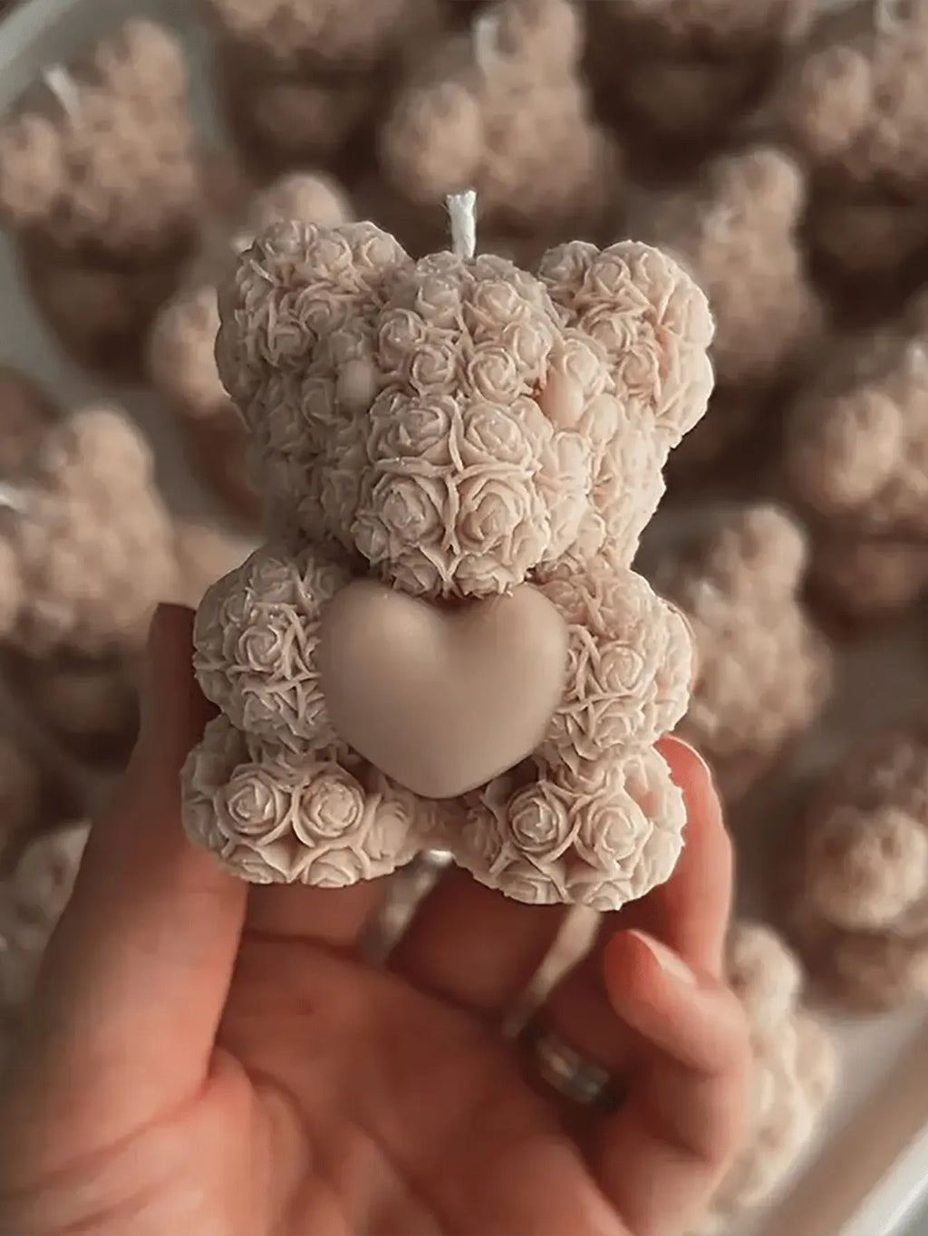 Molde de oso rosa en forma de corazón para hacer velas