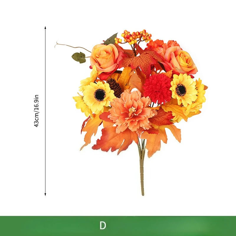 Weihnachtlicher Orangenstrauß mit künstlichen Sonnenblumen und Ahornblättern