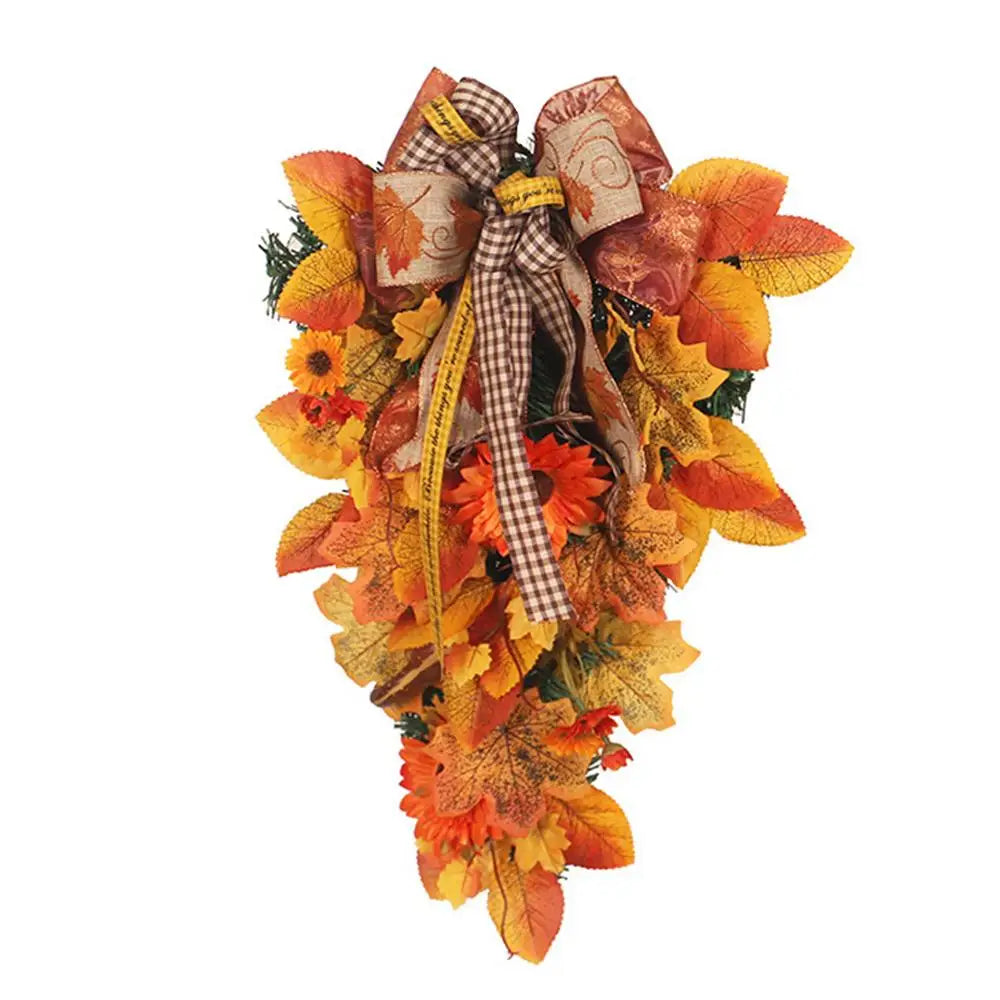 Decorazioni per la porta d'ingresso: ghirlanda autunnale con zucche.