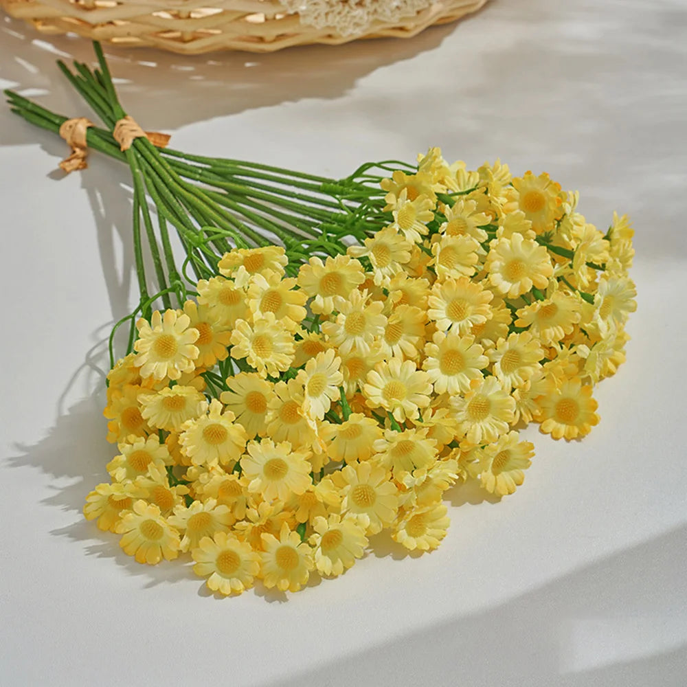 Ramo de flores de margaritas para decoración de mesa y decoración del hogar.