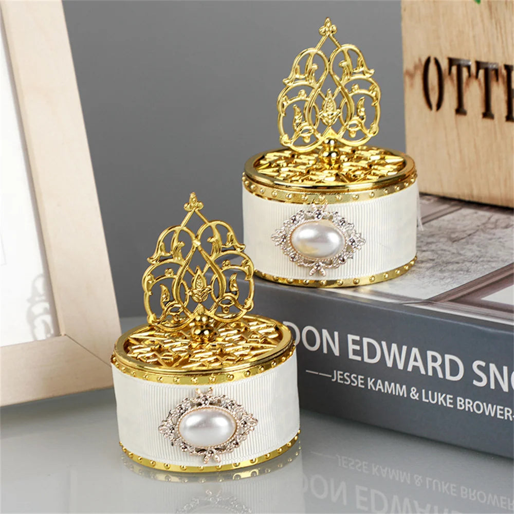 Golden White Elegant Candy Gift Box.