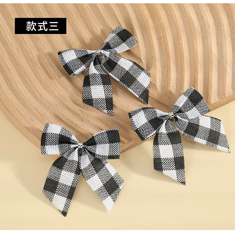 Christmas Bows Gold Red Bows.