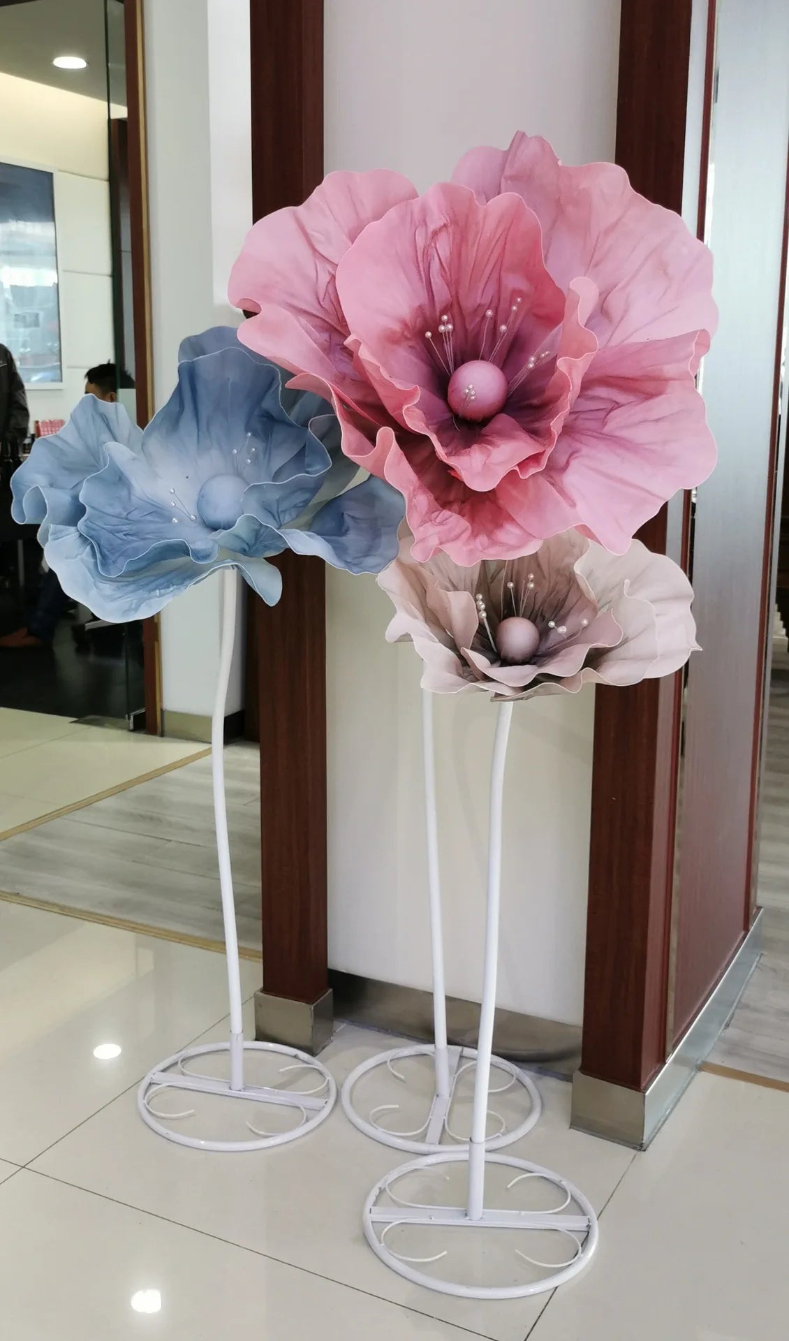 Flores artificiales de espuma de plomo grandes con soporte de 50/60/75 cm