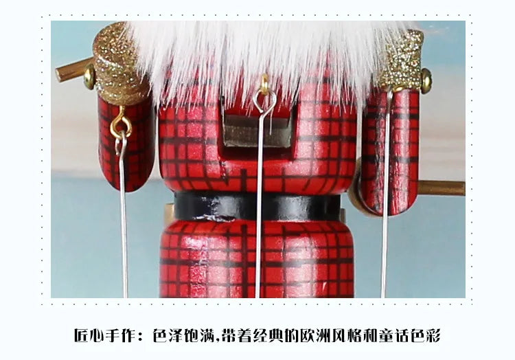 Nussknacker Holzsoldat mit runder Basis, 36 cm