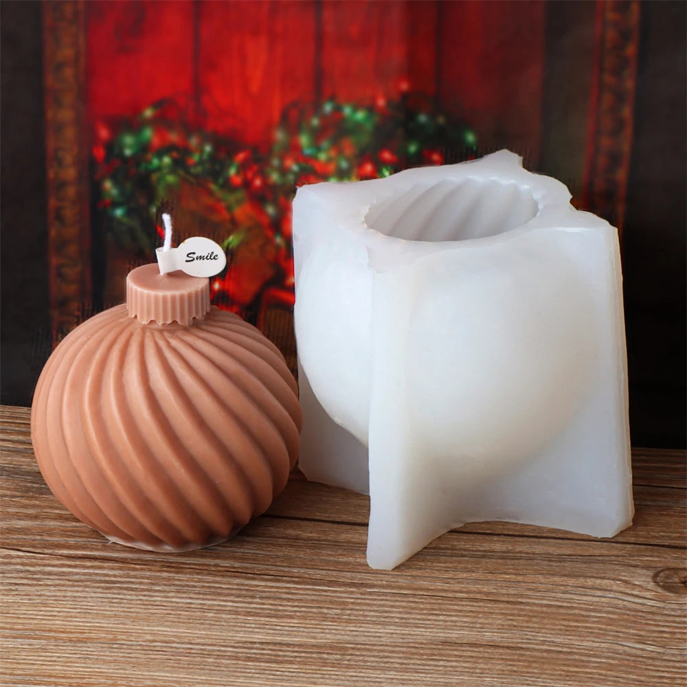 Christmas Ball Silicone Candle Mold 3D Geometric Sphere Aromatherapy.