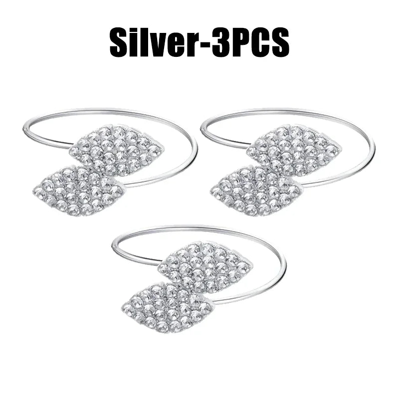 Anillos de servilleta con hojas, elegante decoración de mesa con hojas doradas y plateadas.