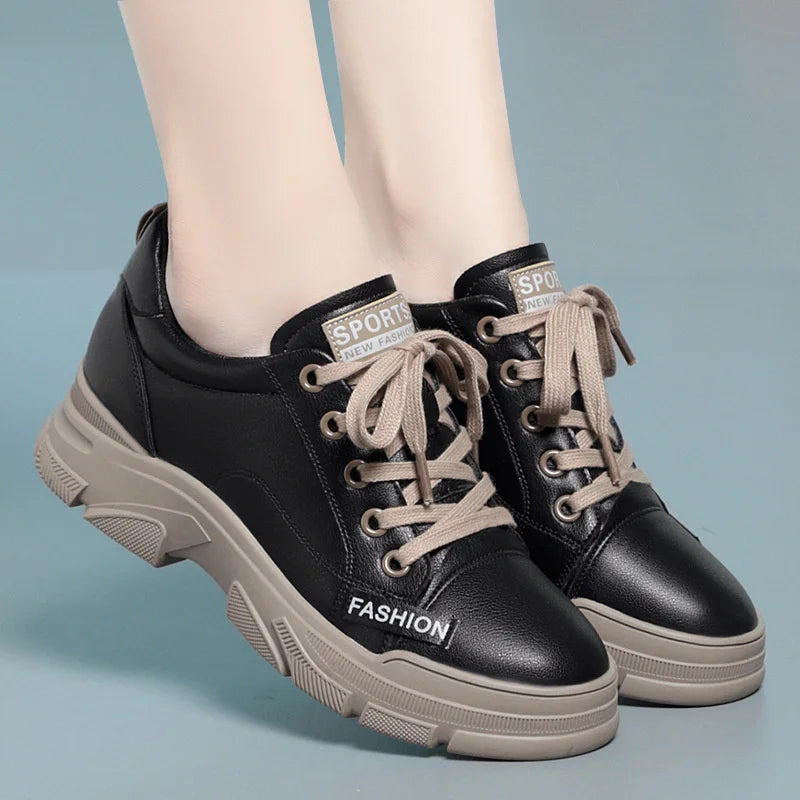 Soft Leather Sneaker Trekking Footwear Thick-soled Lace-up