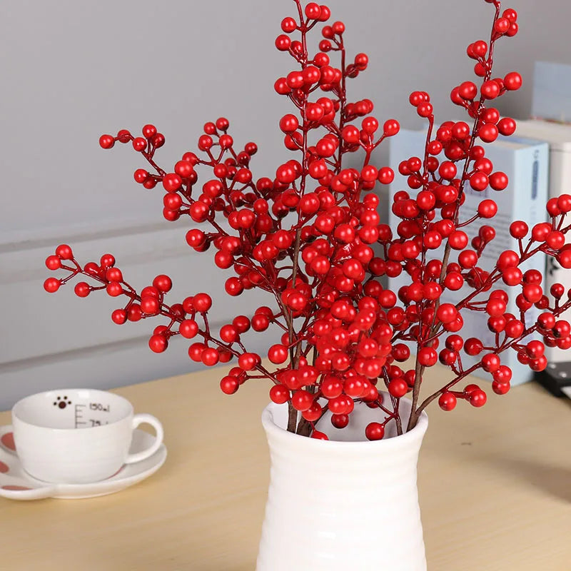Christmas Red Berry Artificial Flower 5 Branches Wreath.