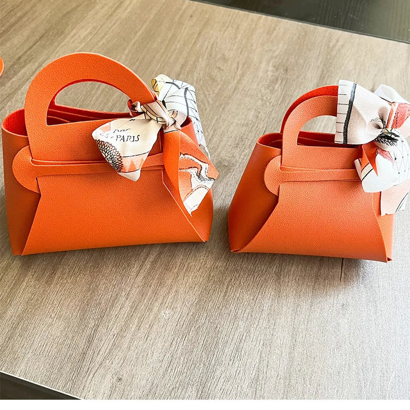 Grande sacchetto portaconfetti in pelle con sciarpa per festa di nozze, confezione regalo da 10 pezzi.