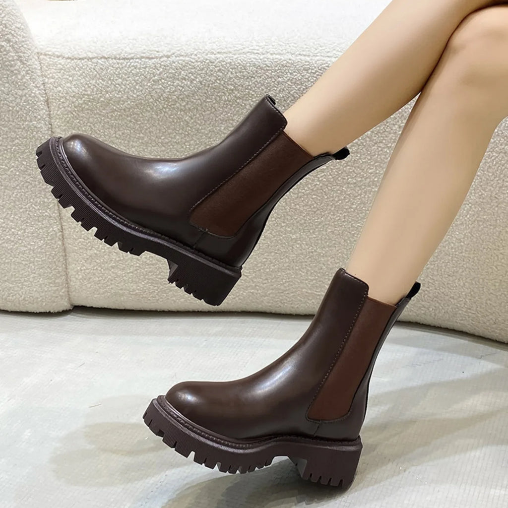 Thick-soled Women Winter Comfortable Shoes