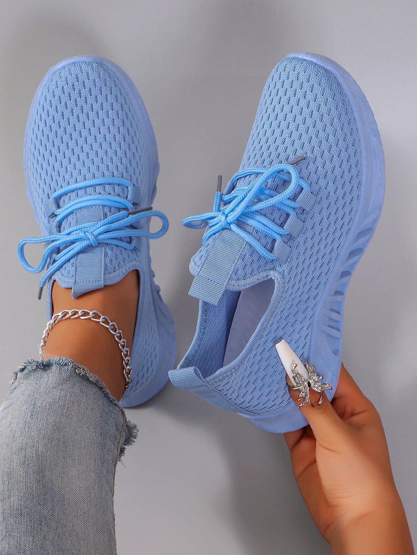 Zapatos planos de malla transpirable de verano para mujer.