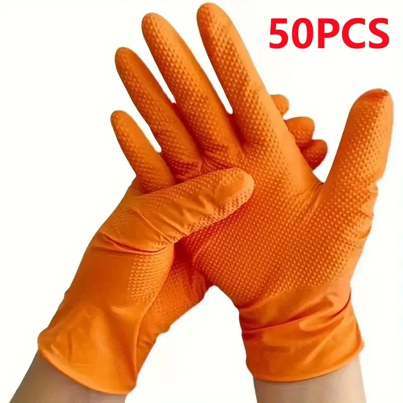 Guantes industriales de nitrilo de color naranja para trabajo pesado con agarre texturizado de diamante.