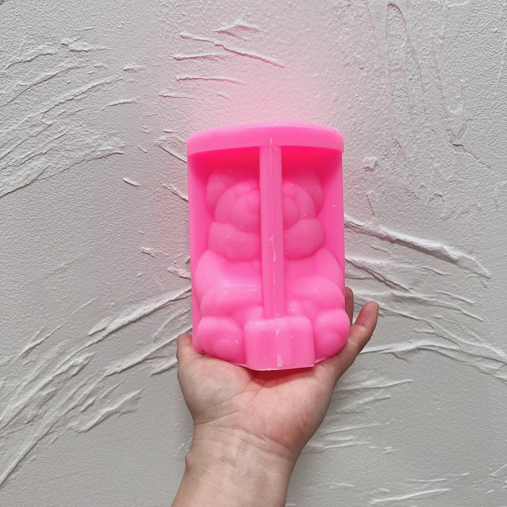 Süße Duftkerzenform aus Sojawachs mit Bärenmotiv