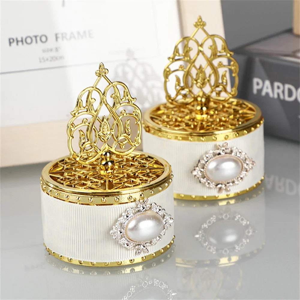 Golden White Elegant Candy Gift Box.