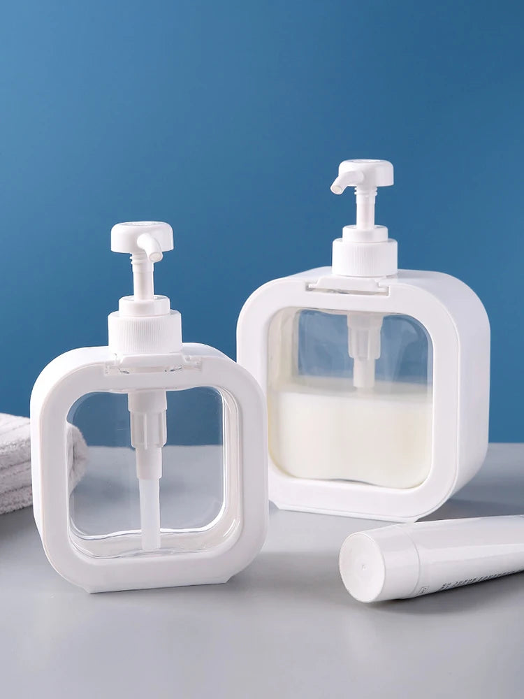 Large-capacity soap dispenser bottle transparent.