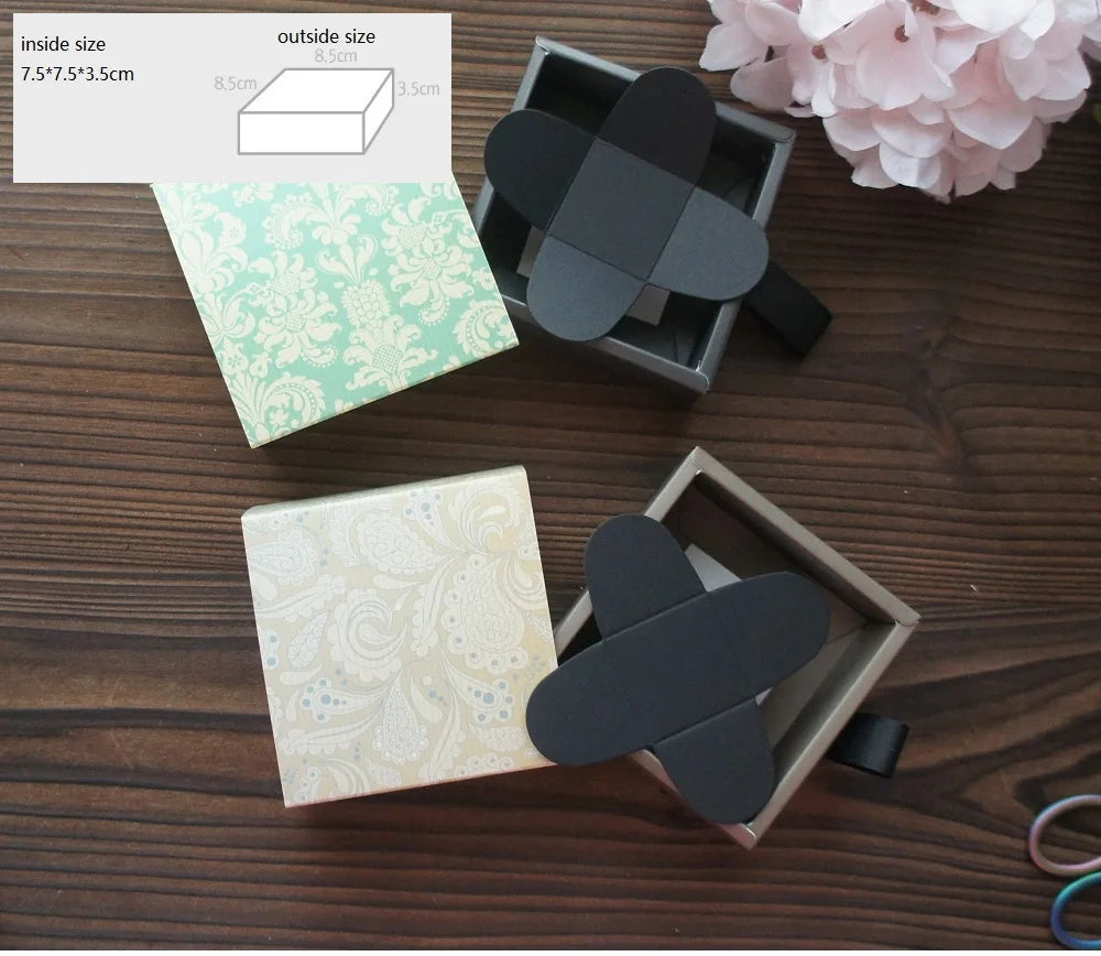 Elegante confezione regalo con motivo floreale blu e giallo, 3 misure, 10 pezzi