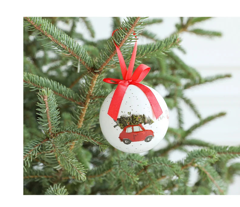 Ciondolo decorativo con palline di Natale per l'albero di Natale festivo.