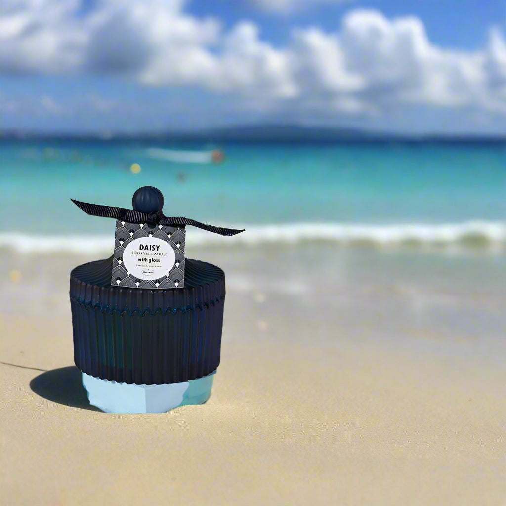 ZIGZAG GLASS POT SCENTED CANDLE