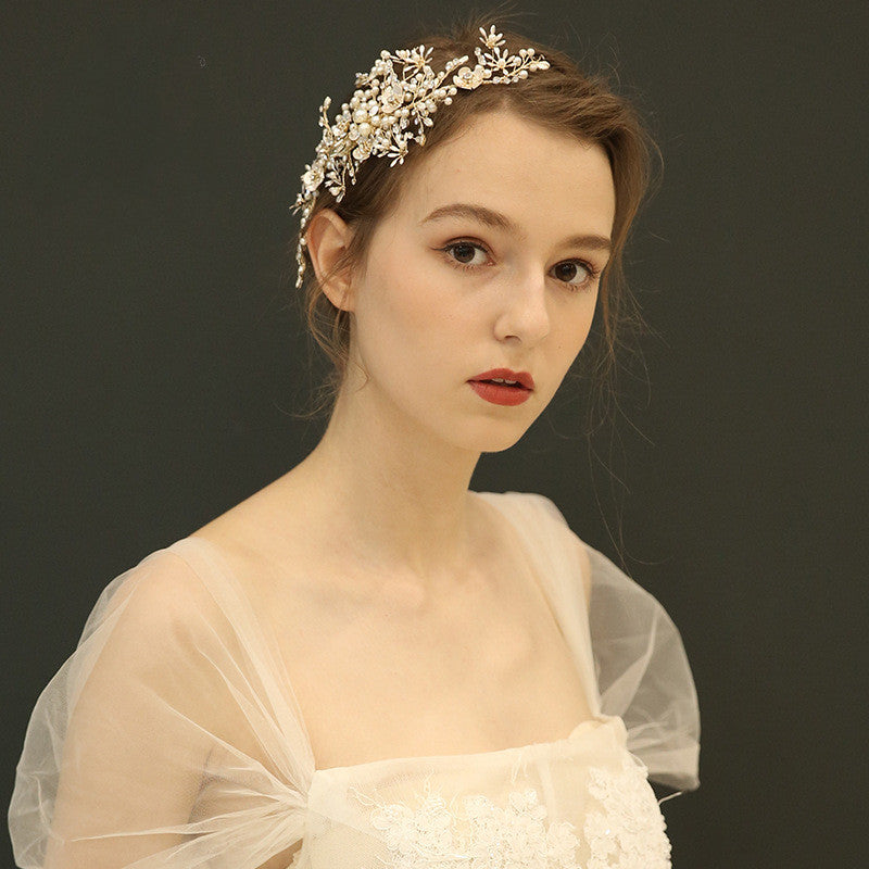 Tocado de novia hecho a mano con clip lateral Carson