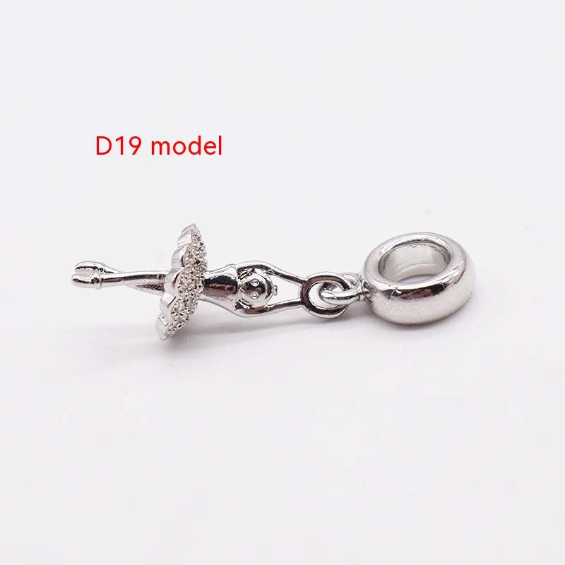 Dijes colgantes con cuentas espaciadoras de gran agujero y baño de cobre y oro de 14 quilates