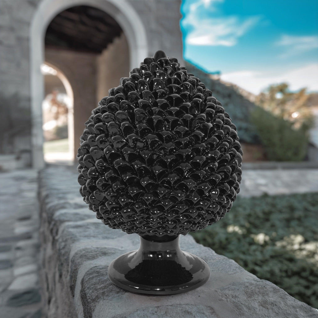 Kunsthandwerk aus Caltagirone, Modell zur alten Manufaktur 15/40 Black Line